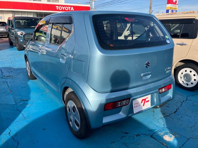 アルト Ｌ　セーフティーサポート装着車　キーレスエントリー　ドライブレコーダー　アイドリングストップ　純正ＣＤオーディオ　電動格納ミラー　オートライト（6枚目）