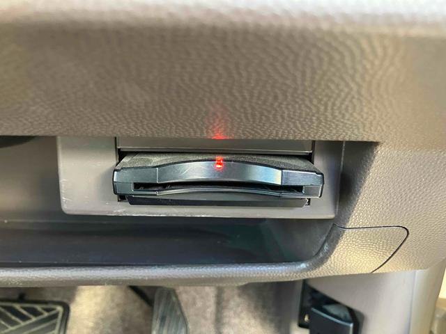 アルトラパンショコラ X ETC ナビ オートライト HID スマートキー アイドリングストップ 電動格納ミラー ベンチシート CVT 盗難防止システム ABS 衝突安全ボディ エアコン パワーステアリング パワーウィンドウ(9枚目)