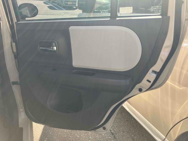 アルトラパンショコラ X ETC ナビ オートライト HID スマートキー アイドリングストップ 電動格納ミラー ベンチシート CVT 盗難防止システム ABS 衝突安全ボディ エアコン パワーステアリング パワーウィンドウ(31枚目)