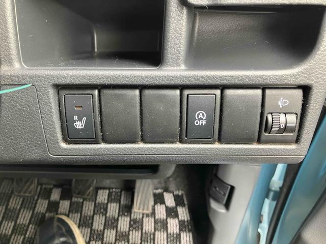 快適装備のシートヒーター付き。エアコンって前面しか当たらずに背中は冷え冷えなんて事もありますよね。快適に調整できますよ。