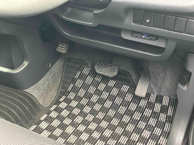 ＭＲワゴン Ｘセレクション　４ＷＤ　ＥＴＣ　バックカメラ　オートライト　ＨＩＤ　スマートキー　電動格納ミラー　シートヒーター　ベンチシート　ＣＶＴ　盗難防止システム　ＡＢＳ　ＣＤ　アルミホイール　衝突安全ボディ　エアコン（29枚目）