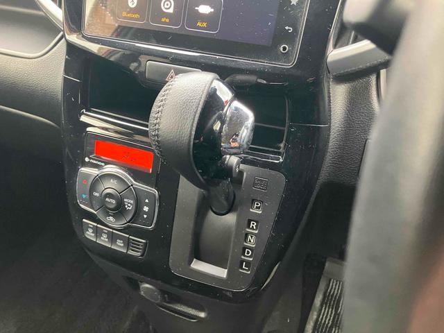 ソリオバンディット ハイブリッドMV 全周囲カメラ TV レーンアシスト 衝突被害軽減システム 両側電動スライドドア オートライト LEDヘッドランプ スマートキー アイドリングストップ 電動格納ミラー ウォークスルー CVT(7枚目)