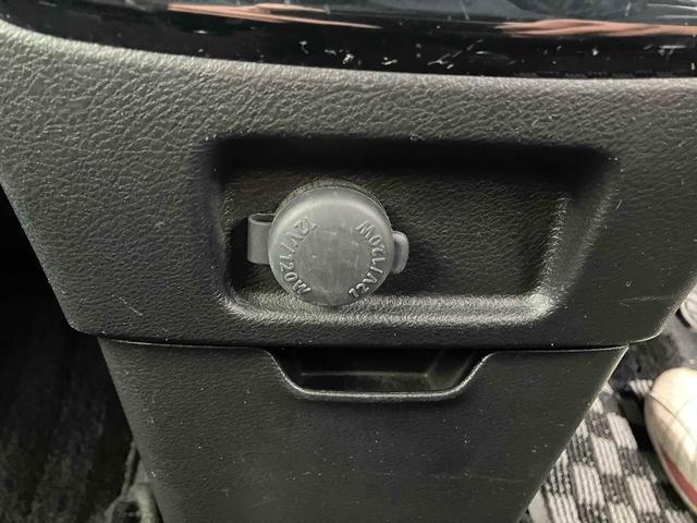 ソリオバンディット ハイブリッドMV 全周囲カメラ TV レーンアシスト 衝突被害軽減システム 両側電動スライドドア オートライト LEDヘッドランプ スマートキー アイドリングストップ 電動格納ミラー ウォークスルー CVT(23枚目)