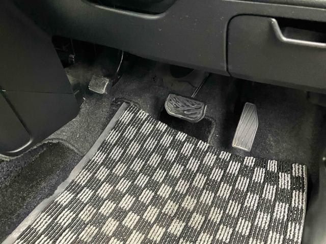 ソリオバンディット ハイブリッドMV 全周囲カメラ TV レーンアシスト 衝突被害軽減システム 両側電動スライドドア オートライト LEDヘッドランプ スマートキー アイドリングストップ 電動格納ミラー ウォークスルー CVT(30枚目)