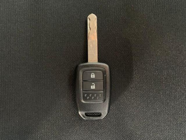 G・ホンダセンシング 盗難防止装置 修復歴無 キーレス エアバッグ 衝突被害軽減ブレーキ 車線逸脱防止支援システム 衝突安全ボディ ヘッドライトレベライザー EBD付ABS 横滑り防止装置 アイドリングストップ(18枚目)