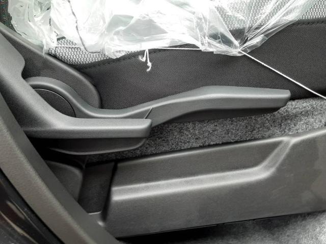 ハイブリッドG セーフティサポート/オートマチックハイビーム/シートヒーター 衝突被害軽減システム 登録/届出済未使用車 レーンアシスト 盗難防止装置 アイドリングストップ オートライト(16枚目)