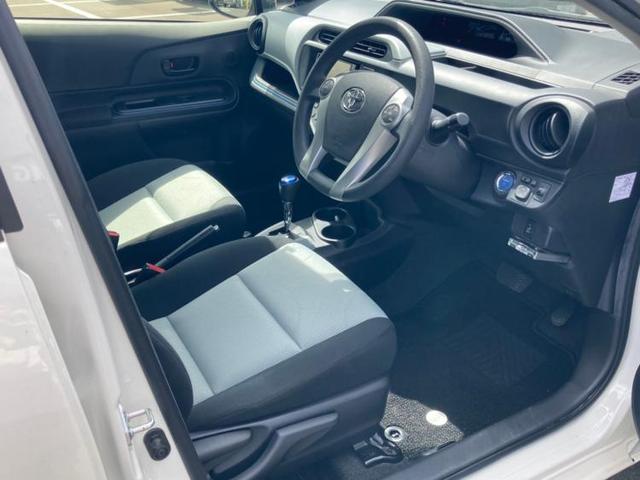 S 純正 7インチ メモリーナビ/ヘッドランプ HID/Bluetooth接続/ETC/EBD付ABS/横滑り防止装置/アイドリングストップ/ワンセグTV/DVD/衝突安全ボディ/パワーウインドウ(5枚目)