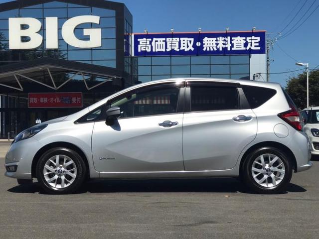 eパワーメダリスト デジタルインナーミラー/純正 7インチ メモリーナビ/車線逸脱防止支援システム/アラウンドビューモニター/ヘッドランプ LED/Bluetooth接続/ETC/EBD付ABS/横滑り防止装置(2枚目)