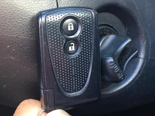 ココアプラスX EBD付ABS/ルーフレール/エアバッグ 運転席/エアバッグ 助手席/パワーウインドウ/キーレスエントリー/オートエアコン/パワーステアリング/盗難防止システム/4WD/取扱説明書・保証書(10枚目)