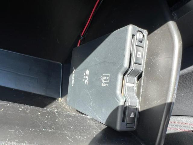 4WD XDブラックトーンエディション BOSE/純正 メモリーナビ/全方位モニター/シート ハーフレザー/電動バックドア/ヘッドランプ HID/Bluetooth接続/ETC/フルセグTV/DVD/アルミホイール 純正 19インチ 4WD(17枚目)