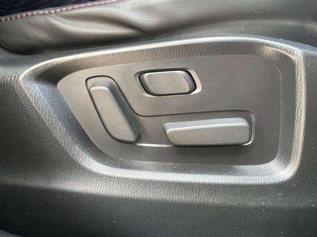 4WD XDブラックトーンエディション BOSE/純正 メモリーナビ/全方位モニター/シート ハーフレザー/電動バックドア/ヘッドランプ HID/Bluetooth接続/ETC/フルセグTV/DVD/アルミホイール 純正 19インチ 4WD(30枚目)