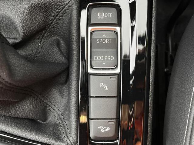 4WD xDrive18d xライン 純正 メモリーナビ/衝突安全装置/車線逸脱防止支援システム/シート ハーフレザー/パーキングアシスト バックガイド/パーキングアシスト 自動操舵/ヘッドランプ LED/ETC 衝突被害軽減システム(13枚目)