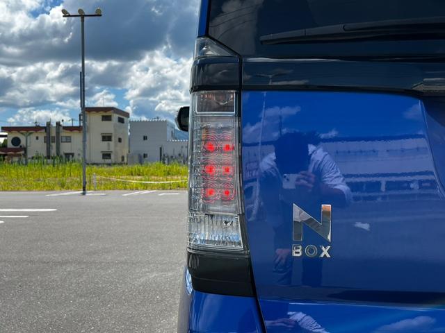 SSパッケージ 電動スライドドア/シートヒーター 前席/ヘッドランプ HID/ETC/EBD付ABS/横滑り防止装置/アルミホイール 社外 14インチ/パワーウインドウ/エンジンスタートボタン/スマートキー(11枚目)