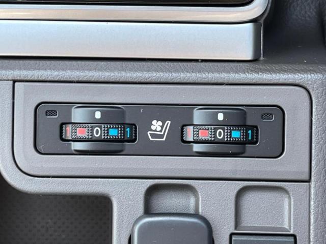 4WD TX Lパッケージマットブラックエディション サンルーフ/トヨタセーフティセンス/シートエアコン/シート フルレザー/登録済未使用車/ヘッドランプ LED/EBD付ABS/クルーズコントロール/バックモニター/ルーフレール/エアバッグ 運転席(13枚目)