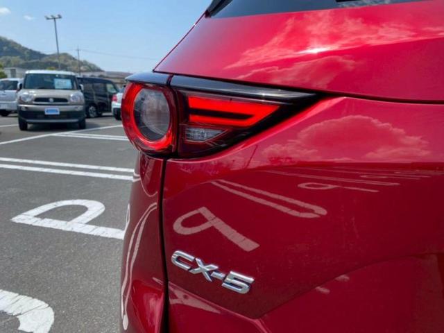 ＣＸ－５ ＸＤプロアクティブ　新品タイヤ／保証書／純正　ＳＤナビ／衝突安全装置／シートヒーター　前席／車線逸脱防止支援システム／パーキングアシスト　バックガイド／ヘッドランプ　ＬＥＤ／Ｂｌｕｅｔｏｏｔｈ接続／ＥＴＣ　ターボ　禁煙車（40枚目）