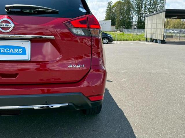 エクストレイル ４ＷＤ２０Ｘｉ　Ｖセレクション　保証書／純正　９インチ　ＳＤナビ／インテリジェントルームミラー／衝突安全装置／シートヒーター／全方位モニター／車線逸脱防止支援システム／シート　合皮／パーキングアシスト　バックガイド　全周囲カメラ（48枚目）
