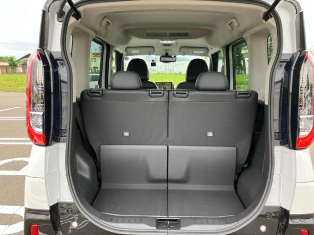デリカミニ ４ＷＤ　Ｔプレミアム　保証書／社外　９インチ　メモリーナビ／デジタルルームミラー／イーアシスト（ミツビシ）／ハンズフリー両側電動スライドドア／シートヒーター　前席／マルチアラウンドモニター／車線逸脱防止支援システム　ターボ（8枚目）