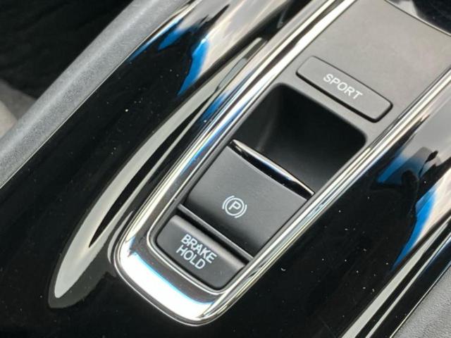ヴェゼル ハイブリッドＸ・ホンダセンシング　保証書／社外　ＳＤナビ／ヘッドランプ　ＬＥＤ／ＥＴＣ／ＥＢＤ付ＡＢＳ／横滑り防止装置／アイドリングストップ／フルセグＴＶ／エアバッグ　運転席／エアバッグ　助手席／エアバッグ　サイド／ＭＴモード付き（30枚目）