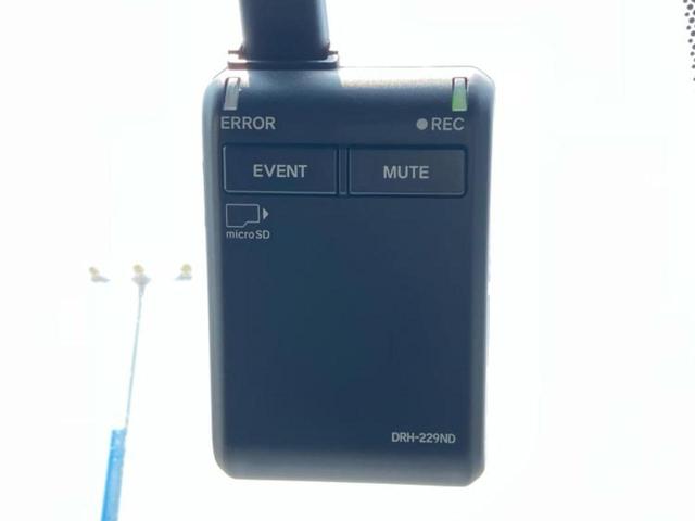 ステップワゴン ｅＨＥＶスパーダ　新品タイヤ／保証書／純正　ＳＤナビ／衝突安全装置／両側電動スライドドア／シートヒーター／車線逸脱防止支援システム／シート　ハーフレザー／パーキングアシスト　バックガイド／電動バックドア　ワンオーナー（46枚目）