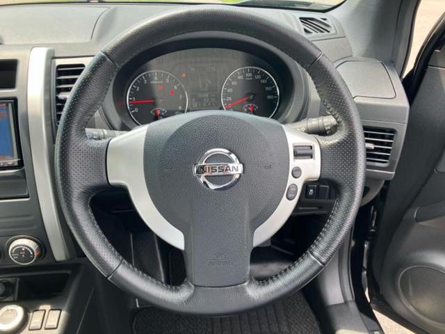 エクストレイル ４ＷＤ２０Ｘｔｔ　新品タイヤ／社外　ＳＤナビ／シートヒーター　前席／シート　合皮／ヘッドランプ　ＨＩＤ／ＥＴＣ／ＥＢＤ付ＡＢＳ／横滑り防止装置／フルセグＴＶ／ＤＶＤ／ルーフレール／エアバッグ　運転席　４ＷＤ　ＤＶＤ再生（16枚目）