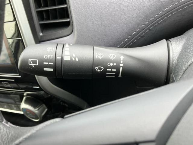 セレナ ハイウェイスターＶ　新品タイヤ／保証書／純正　９インチ　ＳＤナビ／エマージェンシーブレーキ／両側電動スライドドア／アラウンドビューモニター／車線逸脱防止支援システム／パーキングアシスト　バックガイド　衝突被害軽減システム（18枚目）
