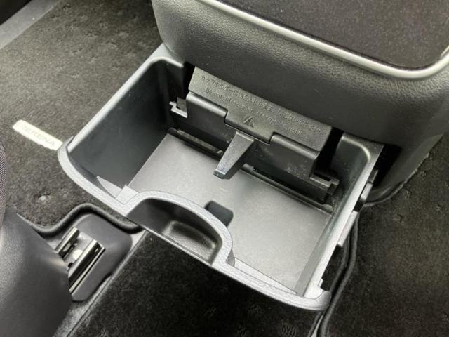 セレナ ハイウェイスターＶ　新品タイヤ／保証書／純正　９インチ　ＳＤナビ／エマージェンシーブレーキ／両側電動スライドドア／アラウンドビューモニター／車線逸脱防止支援システム／パーキングアシスト　バックガイド　衝突被害軽減システム（39枚目）