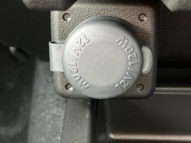 ジムニー ４ＷＤ　ＸＣ　保証書／セーフティサポート（スズキ）／シートヒーター　前席／車線逸脱防止支援システム／ヘッドランプ　ＬＥＤ／ＡＢＳ／横滑り防止装置／アイドリングストップ／クルーズコントロール／禁煙車　ワンオーナー（28枚目）