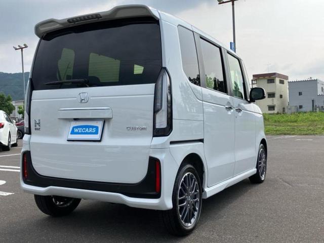 Ｎ－ＢＯＸカスタム ４ＷＤターボ　保証書／純正　９インチ　ＳＤナビ／フリップダウンモニター　純正　１２．８インチ／ホンダセンシング／両側電動スライドドア／シートヒーター／マルチビューカメラシステム／車線逸脱防止支援システム　ターボ（3枚目）