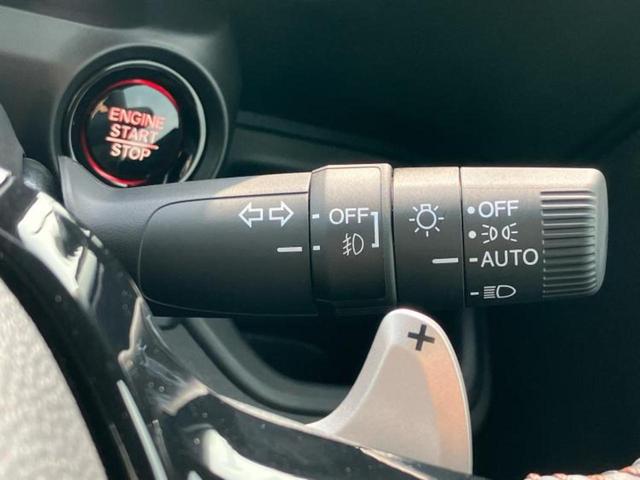 Ｎ－ＢＯＸカスタム ４ＷＤターボ　保証書／純正　９インチ　ＳＤナビ／フリップダウンモニター　純正　１２．８インチ／ホンダセンシング／両側電動スライドドア／シートヒーター／マルチビューカメラシステム／車線逸脱防止支援システム　ターボ（17枚目）