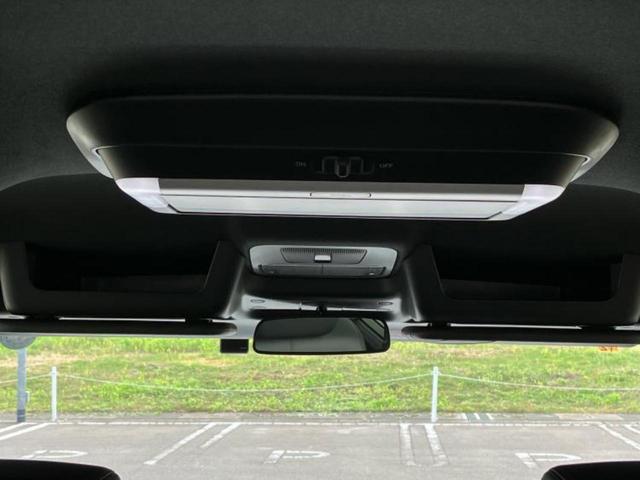 Ｎ－ＢＯＸカスタム ４ＷＤターボ　保証書／純正　９インチ　ＳＤナビ／フリップダウンモニター　純正　１２．８インチ／ホンダセンシング／両側電動スライドドア／シートヒーター／マルチビューカメラシステム／車線逸脱防止支援システム　ターボ（26枚目）