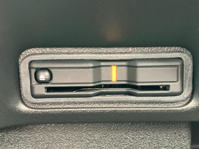 Ｎ－ＢＯＸカスタム ４ＷＤターボ　保証書／純正　９インチ　ＳＤナビ／フリップダウンモニター　純正　１２．８インチ／ホンダセンシング／両側電動スライドドア／シートヒーター／マルチビューカメラシステム／車線逸脱防止支援システム　ターボ（29枚目）