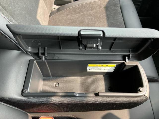 Ｎ－ＢＯＸカスタム ４ＷＤターボ　保証書／純正　９インチ　ＳＤナビ／フリップダウンモニター　純正　１２．８インチ／ホンダセンシング／両側電動スライドドア／シートヒーター／マルチビューカメラシステム／車線逸脱防止支援システム　ターボ（36枚目）