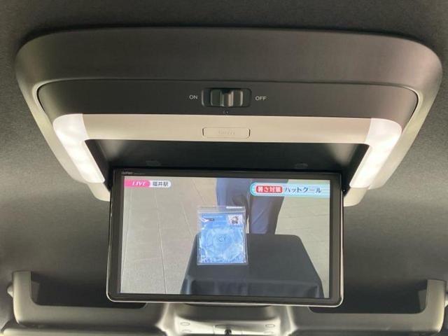 Ｎ－ＢＯＸカスタム ４ＷＤターボ　保証書／純正　９インチ　ＳＤナビ／フリップダウンモニター　純正　１２．８インチ／ホンダセンシング／両側電動スライドドア／シートヒーター／マルチビューカメラシステム／車線逸脱防止支援システム　ターボ（42枚目）