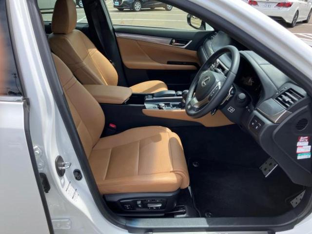 ＧＳ ＧＳ３５０Ｆスポーツ　純正　１２．３インチ　メモリーナビ／エアーシート　前席／シート　フルレザー／パーキングアシスト　バックガイド／ヘッドランプ　ＬＥＤ／Ｂｌｕｅｔｏｏｔｈ接続／ＥＴＣ／ＥＢＤ付ＡＢＳ　革シート　電動シート（5枚目）