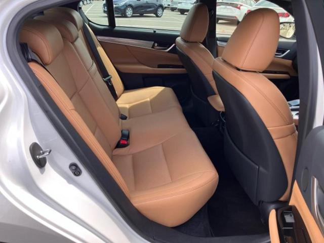 ＧＳ ＧＳ３５０Ｆスポーツ　純正　１２．３インチ　メモリーナビ／エアーシート　前席／シート　フルレザー／パーキングアシスト　バックガイド／ヘッドランプ　ＬＥＤ／Ｂｌｕｅｔｏｏｔｈ接続／ＥＴＣ／ＥＢＤ付ＡＢＳ　革シート　電動シート（6枚目）