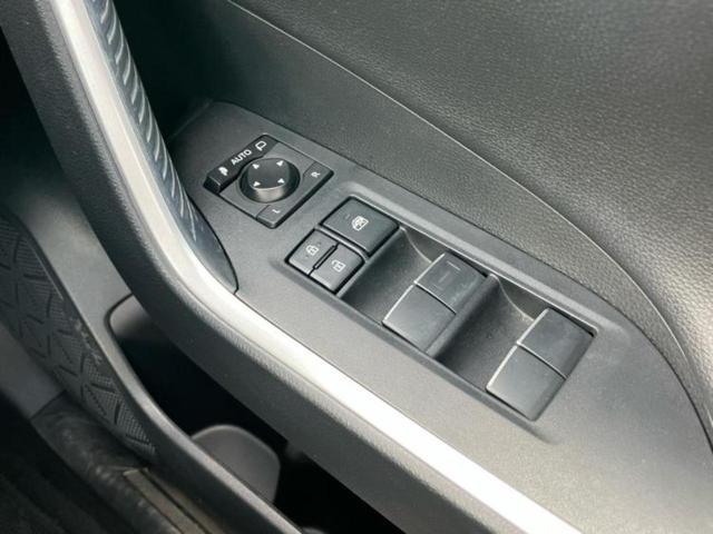 ＲＡＶ４ ４ＷＤ　Ｇ　新品タイヤ／保証書／社外　９インチ　ＳＤナビ／トヨタセーフティセンス／シートヒーター　前席／車線逸脱防止支援システム／シート　合皮／パーキングアシスト　バックガイド／電動バックドア　ＬＥＤヘッドランプ（34枚目）