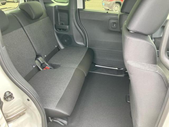 Ｎ－ＢＯＸカスタム ターボ　保証書／ホンダセンシング／電動スライドドア／シートヒーター　前席／車線逸脱防止支援システム／届出済未使用車／ヘッドランプ　ＬＥＤ／ＥＢＤ付ＡＢＳ／横滑り防止装置／アイドリングストップ　バックカメラ（6枚目）