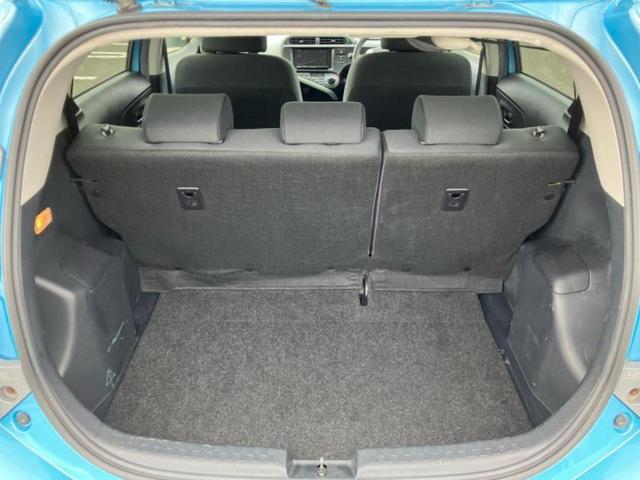 アクア Ｓ　社外　ＳＤナビ／Ｂｌｕｅｔｏｏｔｈ接続／ＥＴＣ／ＥＢＤ付ＡＢＳ／横滑り防止装置／フルセグＴＶ／禁煙車／エアバッグ　運転席／エアバッグ　助手席／パワーウインドウ／エンジンスタートボタン／スマートキー（8枚目）