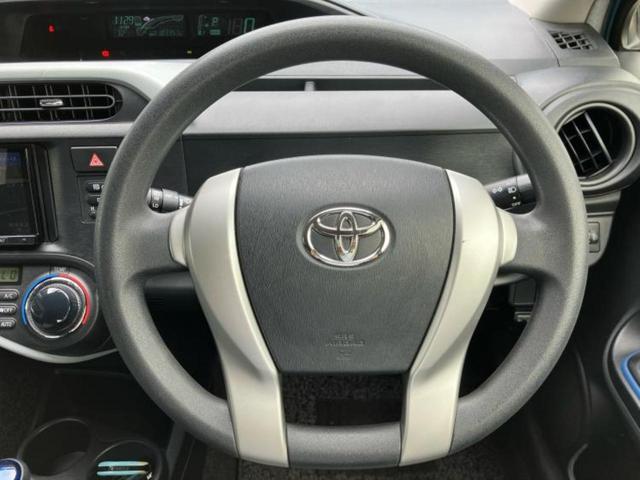 アクア Ｓ　社外　ＳＤナビ／Ｂｌｕｅｔｏｏｔｈ接続／ＥＴＣ／ＥＢＤ付ＡＢＳ／横滑り防止装置／フルセグＴＶ／禁煙車／エアバッグ　運転席／エアバッグ　助手席／パワーウインドウ／エンジンスタートボタン／スマートキー（15枚目）