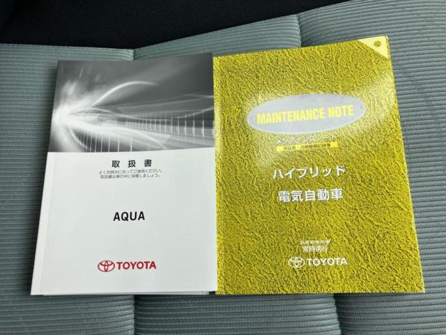 アクア Ｓ　社外　ＳＤナビ／Ｂｌｕｅｔｏｏｔｈ接続／ＥＴＣ／ＥＢＤ付ＡＢＳ／横滑り防止装置／フルセグＴＶ／禁煙車／エアバッグ　運転席／エアバッグ　助手席／パワーウインドウ／エンジンスタートボタン／スマートキー（34枚目）
