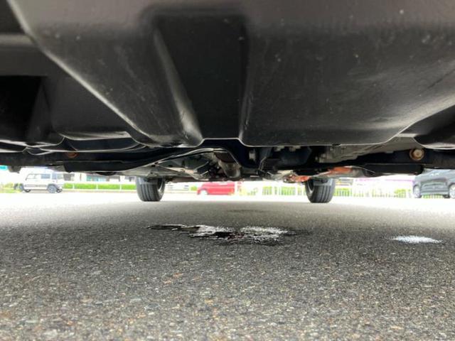 アクア Ｓ　社外　ＳＤナビ／Ｂｌｕｅｔｏｏｔｈ接続／ＥＴＣ／ＥＢＤ付ＡＢＳ／横滑り防止装置／フルセグＴＶ／禁煙車／エアバッグ　運転席／エアバッグ　助手席／パワーウインドウ／エンジンスタートボタン／スマートキー（39枚目）