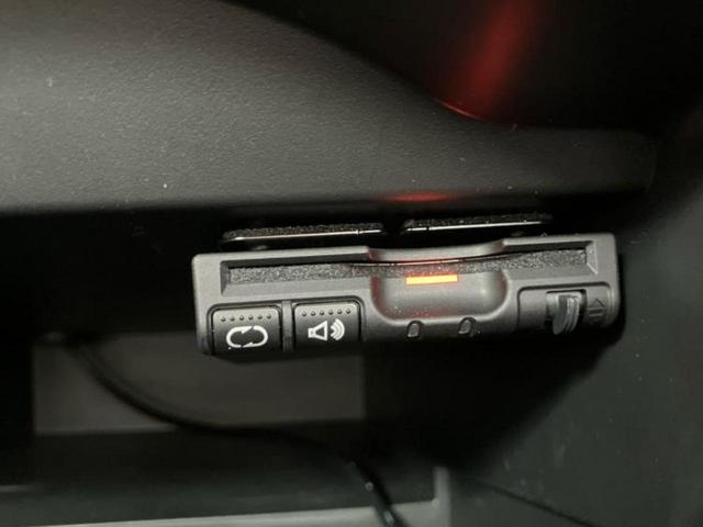 ノート ｅパワーＸ　新品タイヤ／純正　ＳＤナビ／エマージェンシーブレーキ／アラウンドビューモニター／車線逸脱防止支援システム／Ｂｌｕｅｔｏｏｔｈ接続／ＥＴＣ／ＥＢＤ付ＡＢＳ／横滑り防止装置／バックモニター／フルセグＴＶ（25枚目）