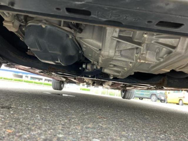 ノート ｅパワーＸ　新品タイヤ／純正　ＳＤナビ／エマージェンシーブレーキ／アラウンドビューモニター／車線逸脱防止支援システム／Ｂｌｕｅｔｏｏｔｈ接続／ＥＴＣ／ＥＢＤ付ＡＢＳ／横滑り防止装置／バックモニター／フルセグＴＶ（41枚目）