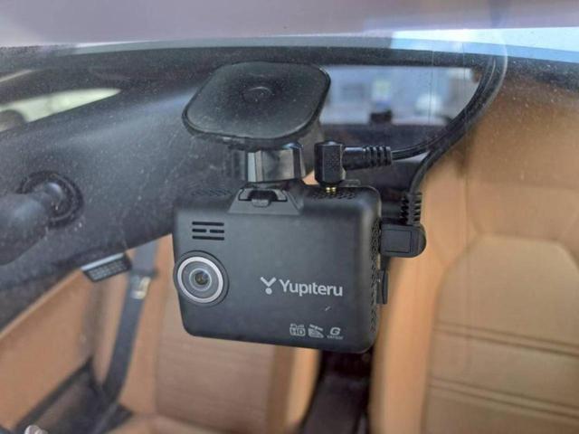 コペン ローブ　純正　ＳＤナビ／シートヒーター／ドライブレコーダー　前後／ヘッドランプ　ＬＥＤ／Ｂｌｕｅｔｏｏｔｈ接続／ＥＴＣ／ＥＢＤ付ＡＢＳ／横滑り防止装置／バックモニター／フルセグＴＶ／ＤＶＤ／禁煙車　ＤＶＤ再生（17枚目）