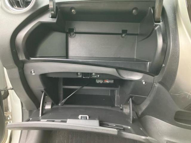 ＷＥＣＡＲＳでは各商談席に大型モニターをご用意しております！見やすい大画面でゆったりと全国の在庫をご覧いただけます！是非ご来店お待ちしております！