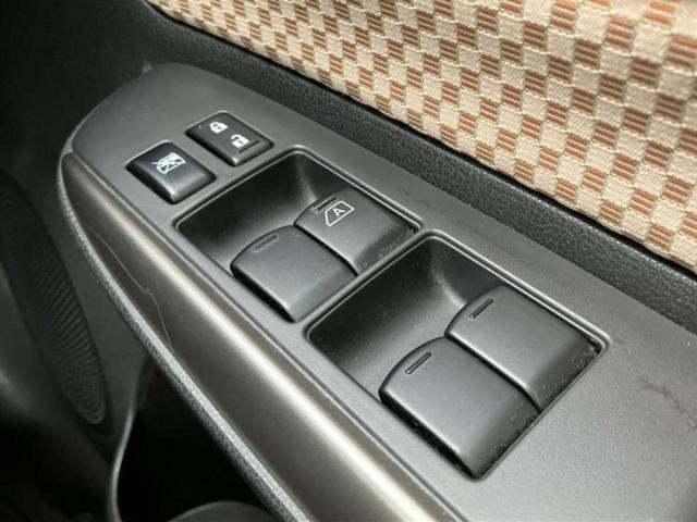 全国に店舗を展開しているのでどこでもお取り寄せが可能です！この車が気になるけど遠方だから・・・と諦める必要はありません！※別途陸送費が必要です。