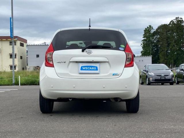 ノート X DIG-S Vセレクションプラスセーフティ 純正 SDナビ/エマージェンシーブレーキ/アラウンドビューモニター/車線逸脱防止支援システム/パーキングアシスト バックガイド/ヘッドランプ HID/Bluetooth接続/ETC 全周囲カメラ(26枚目)