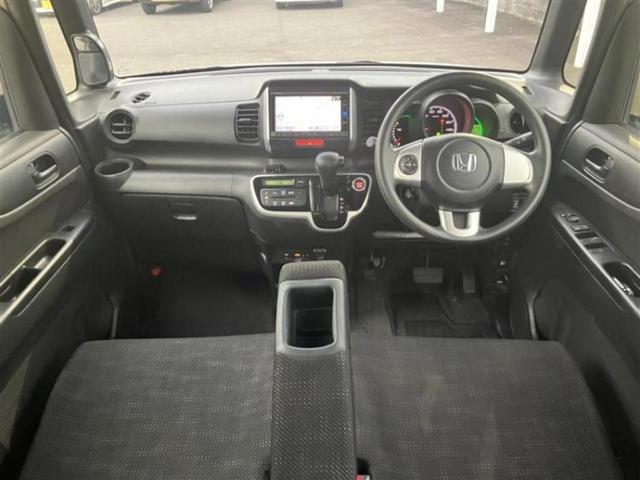 N-BOX G・Lパッケージ 新品タイヤ/保証書/純正 SDナビ/両側電動スライドドア/パーキングアシスト バックガイド/ヘッドランプ HID/Bluetooth接続/ETC/EBD付ABS/横滑り防止装置 バックカメラ 記録簿(4枚目)