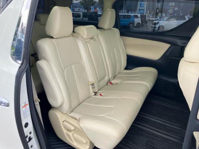 アルファード X 新品タイヤ/保証書/純正 10インチ SDナビ/フリップダウンモニター 純正 12.8インチ/トヨタセーフティセンス/両側電動スライドドア/車線逸脱防止支援システム/ヘッドランプ LED バックカメラ(5枚目)