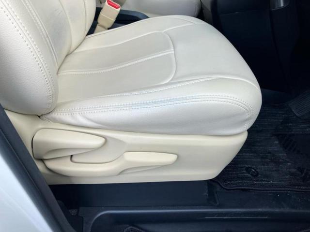 アルファード X 新品タイヤ/保証書/純正 10インチ SDナビ/フリップダウンモニター 純正 12.8インチ/トヨタセーフティセンス/両側電動スライドドア/車線逸脱防止支援システム/ヘッドランプ LED バックカメラ(36枚目)